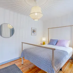 Appartement Alfama, Bright And Spacious With Private Terrace, By Timecooler, Lisboa